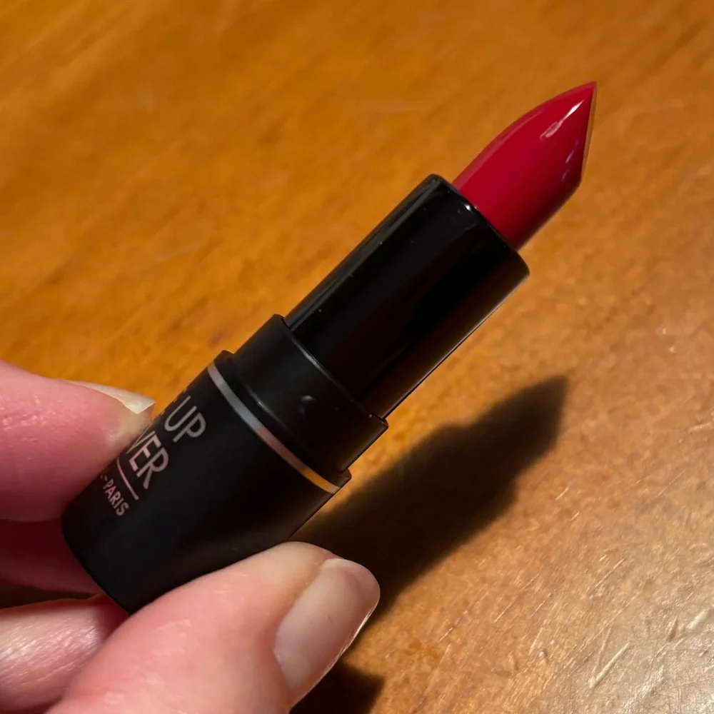 Makeup Forever Matte Lipstick